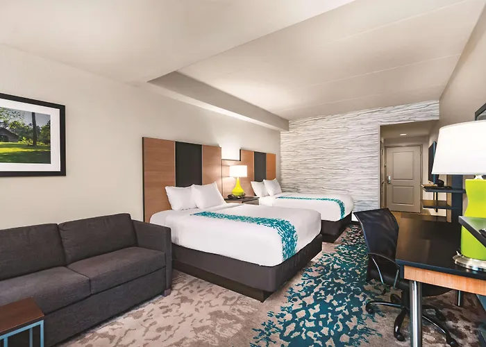 La Quinta By Wyndham Cleveland Tn